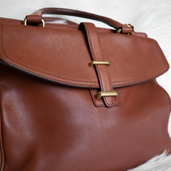 Brown Coach Bag - Great for the Everyday!